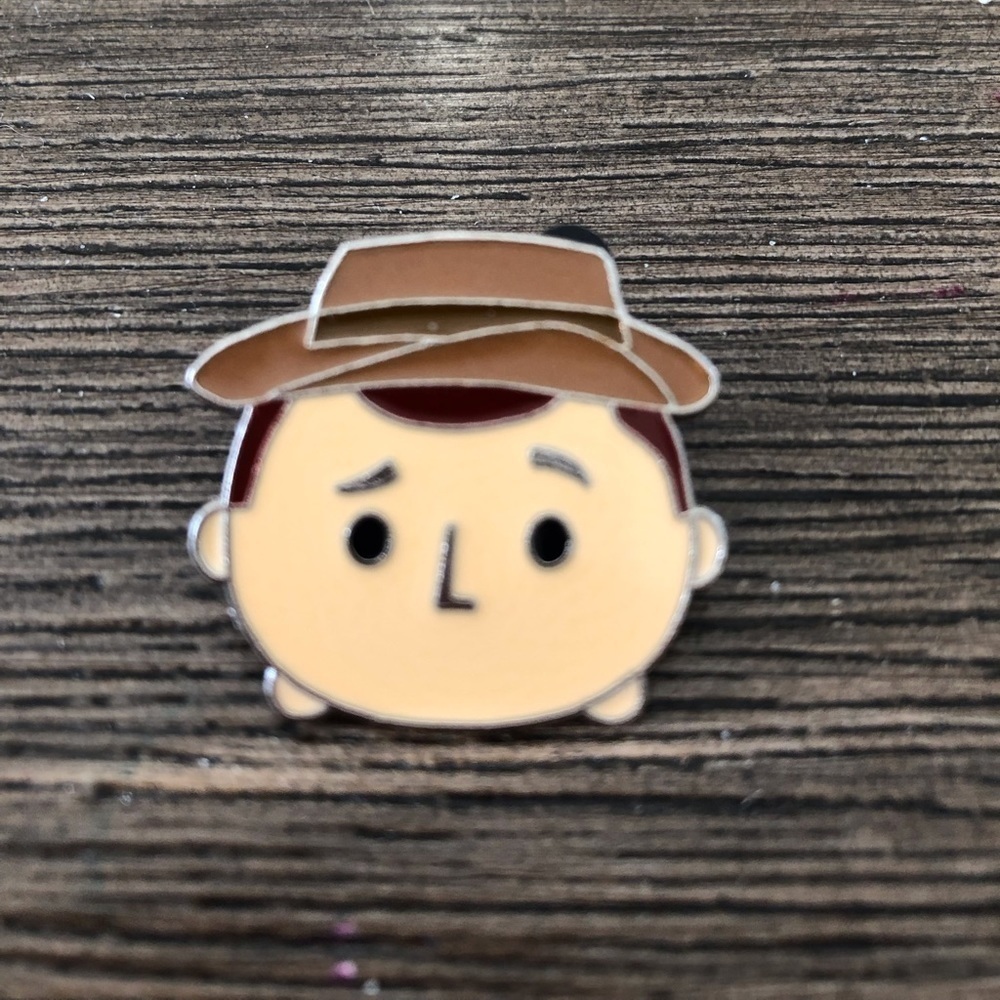 Disney Official Trading Pin: Tsum Tsum Toy Story: Woody